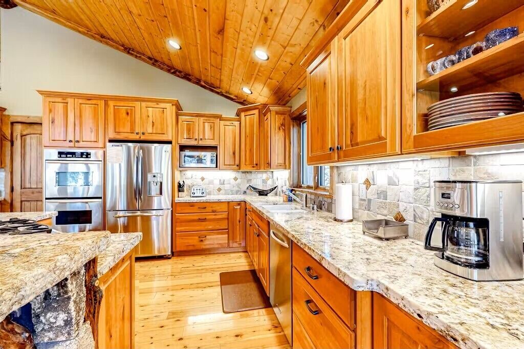 Photo of Kitchen in Tahoe Vista