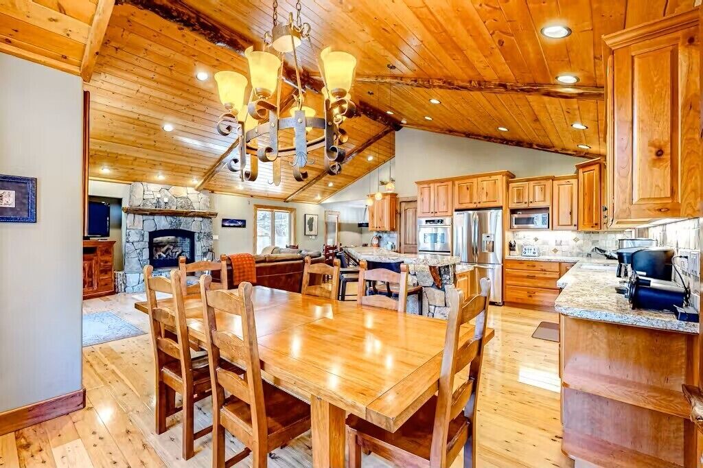 Photo of Others in Tahoe Vista