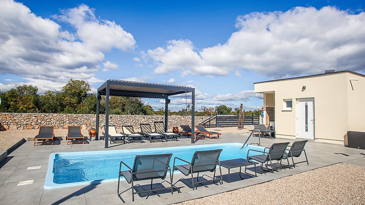 Photo of Outdoor in Bristane