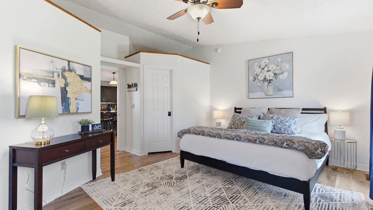 Photo of Bedroom in Branson