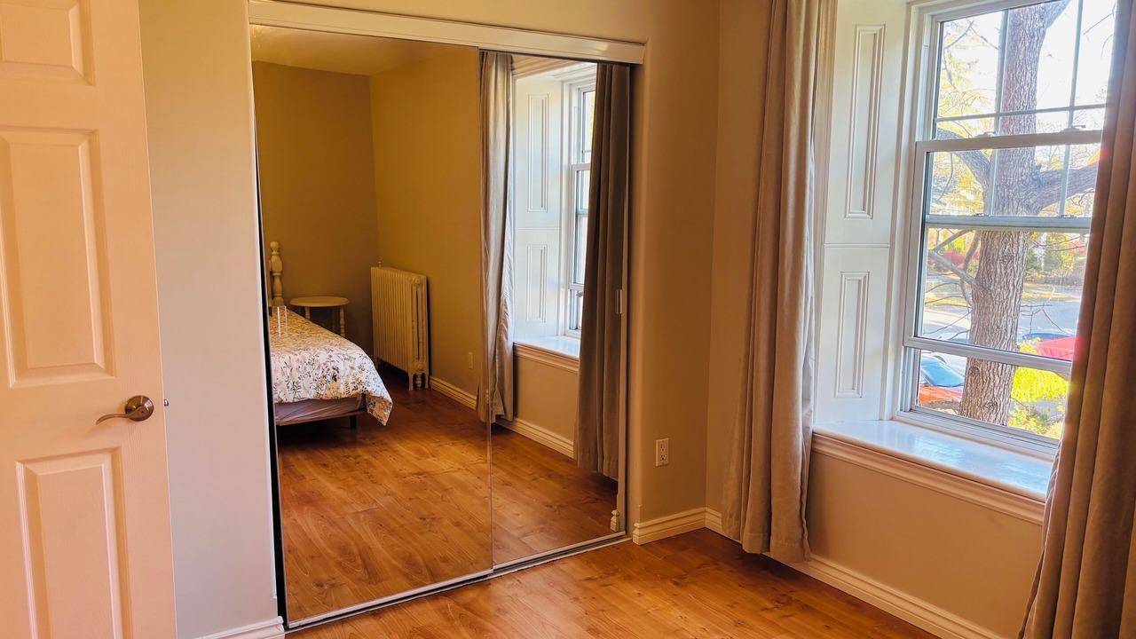 Photo of Bedroom in Hamilton