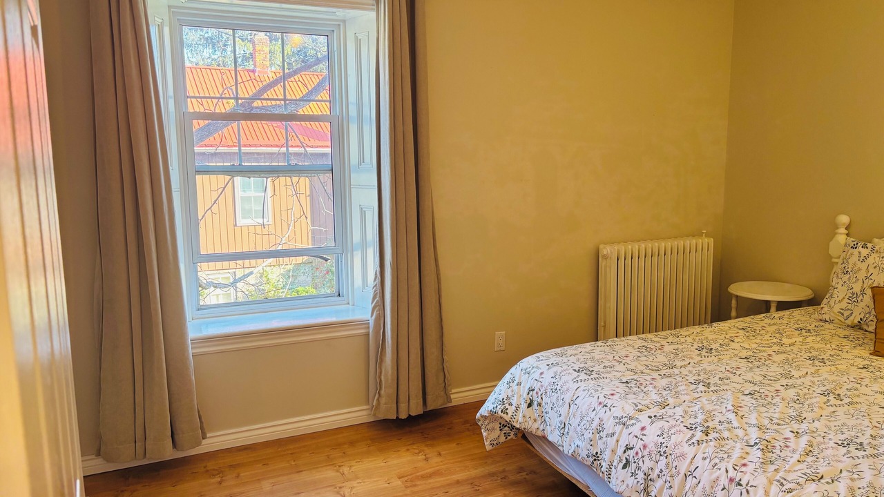 Photo of Bedroom in Hamilton
