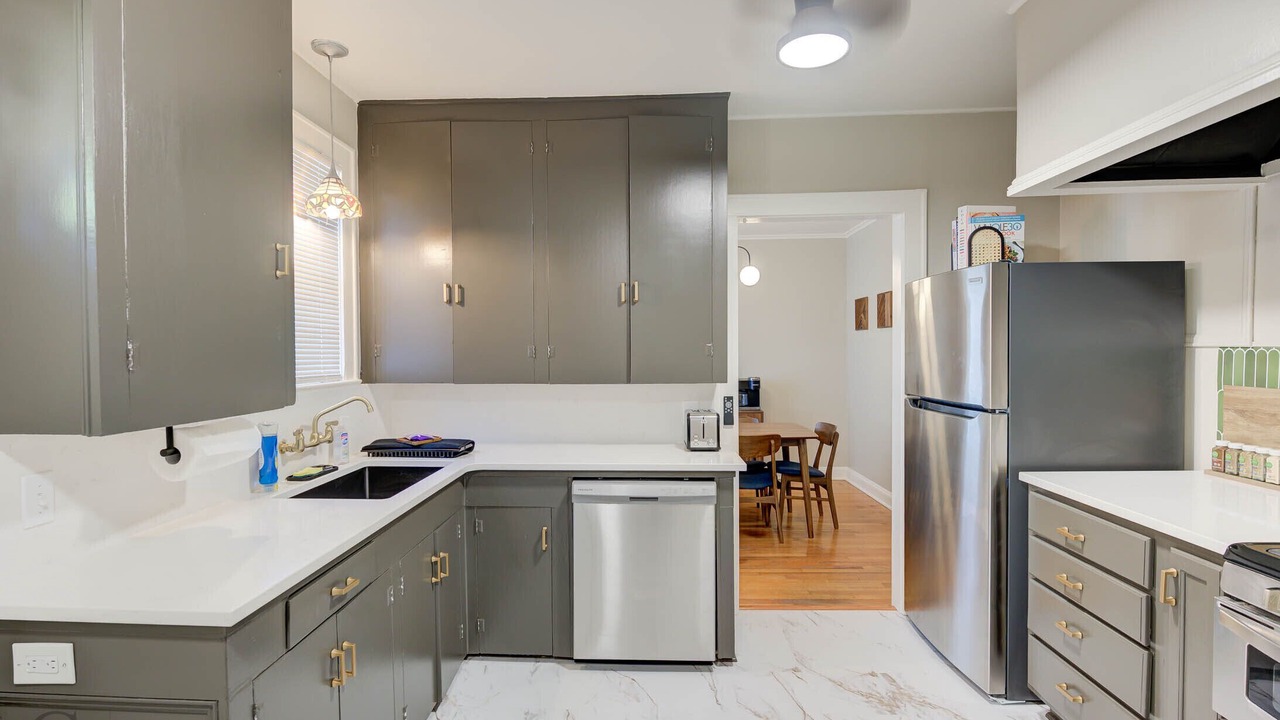 Photo of Kitchen in Highland Historic District