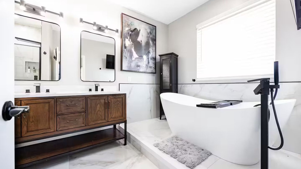 Photo of Bathroom in Glen Carbon