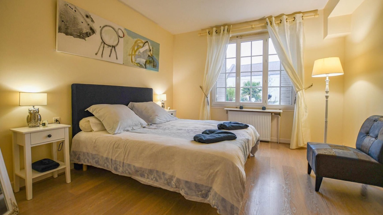 Photo of Bedroom in Villiers-Saint-Georges
