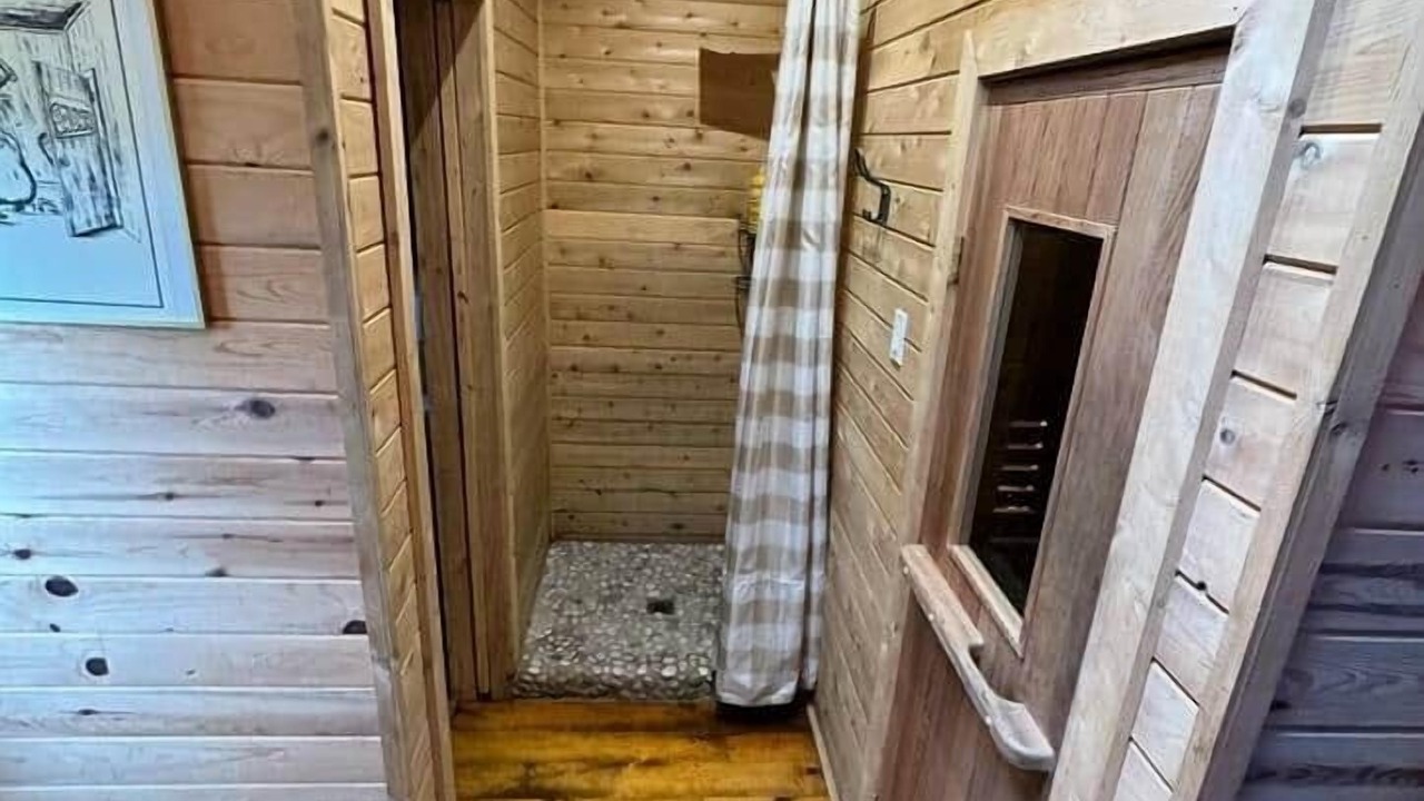 Photo of Bathroom in Marmora