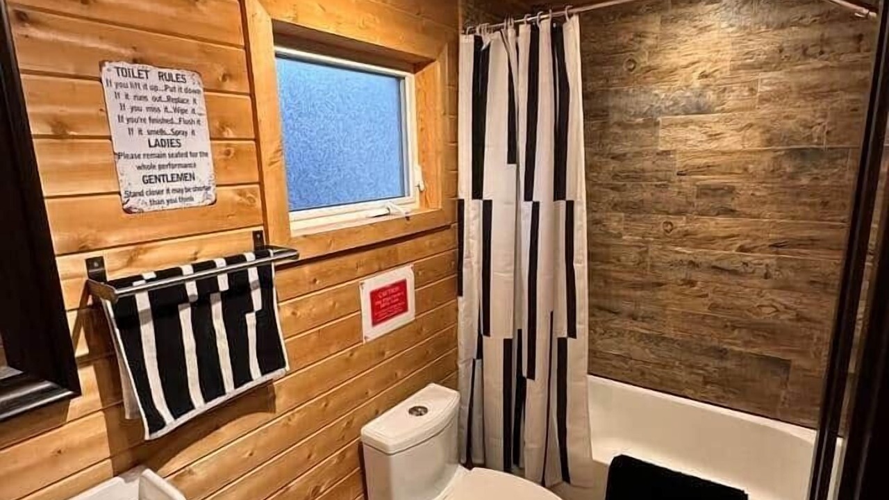 Photo of Bathroom in Marmora