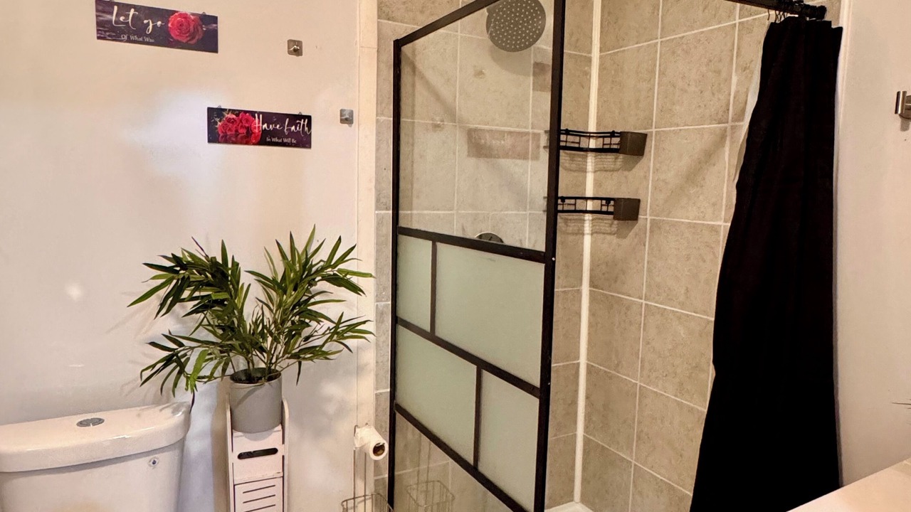 Photo of Bathroom in Church Street