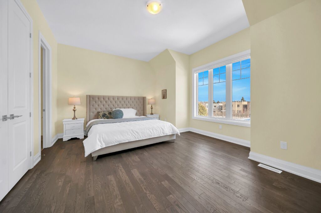 Photo of Bedroom in Richmond Hill