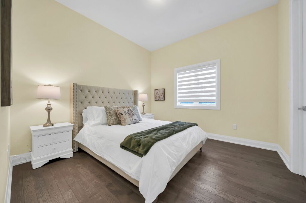 Photo of Bedroom in Richmond Hill