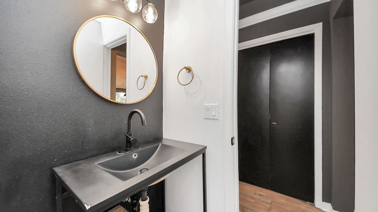 Photo of Bathroom in Atascocita