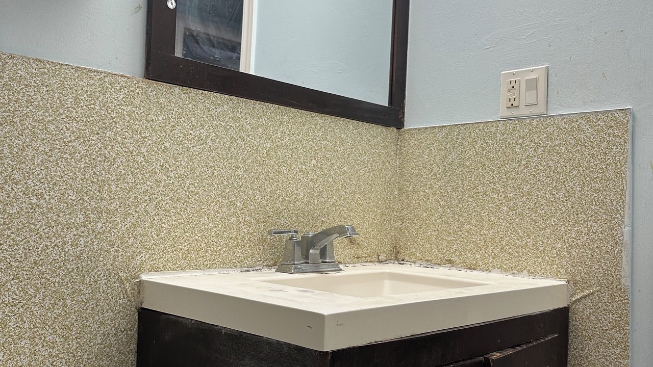 Photo of Bathroom in Oakridge