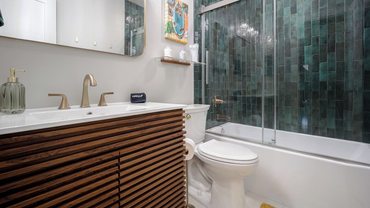 Photo of Bathroom in Norman