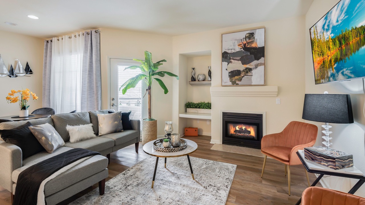 Photo of Livingroom in Roseville