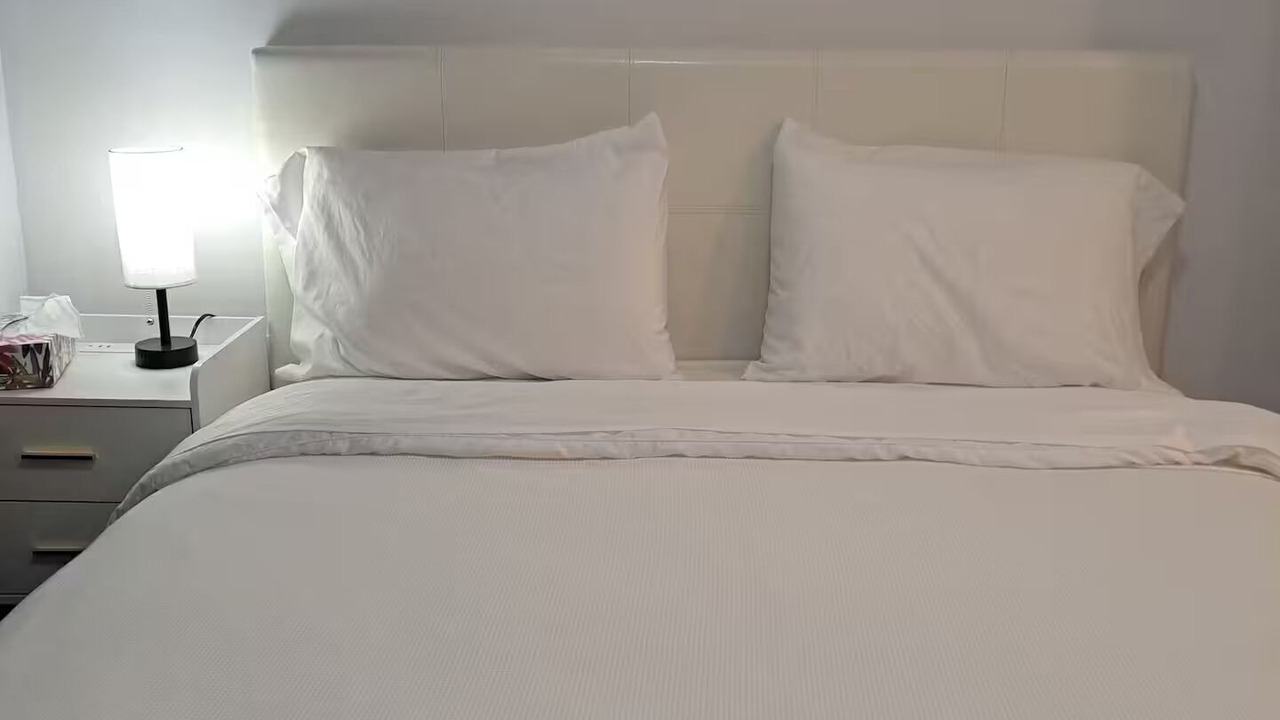 Photo of Bedroom in Lakeshore