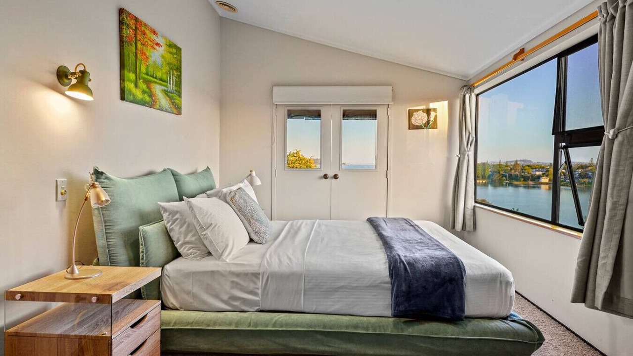 Photo of Bedroom in West Harbour