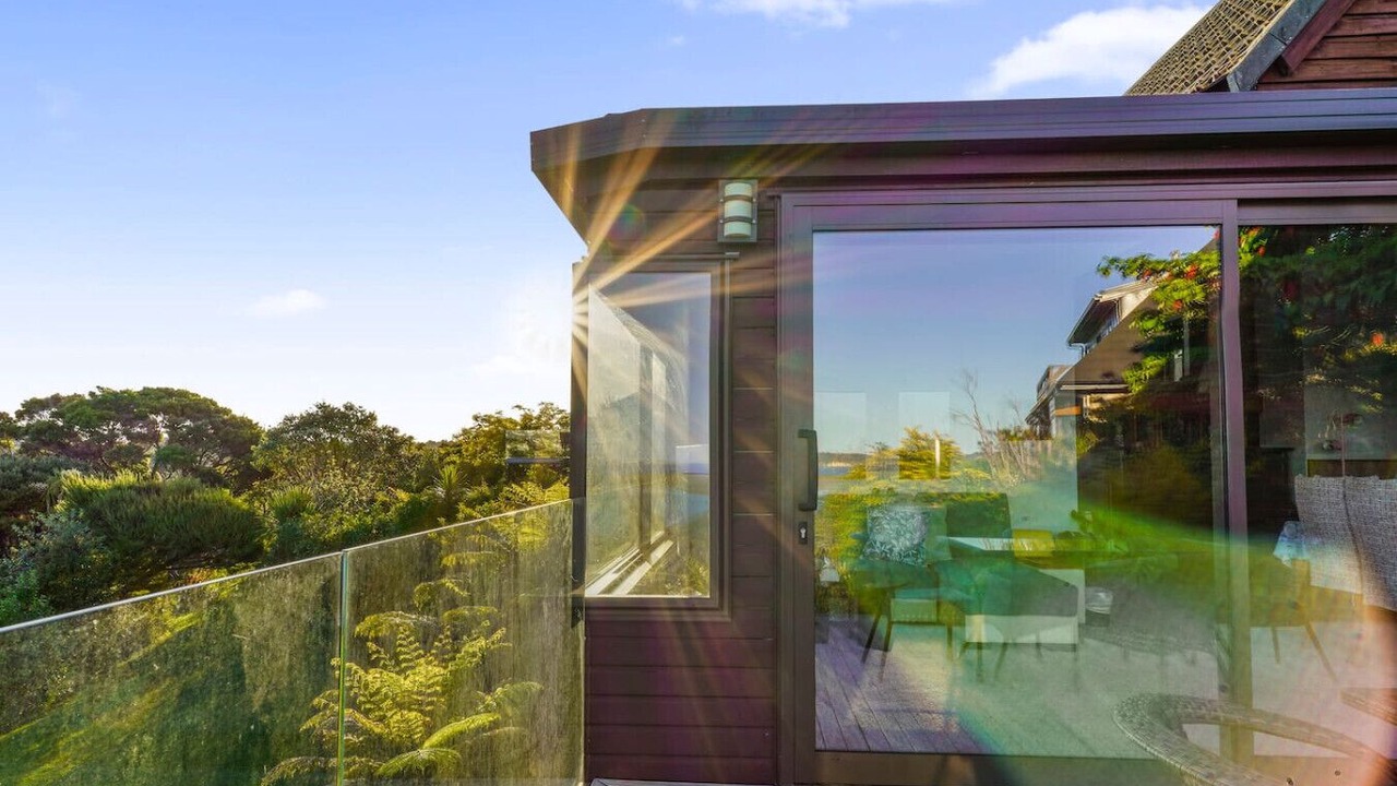 Photo of Patio Balcony in West Harbour
