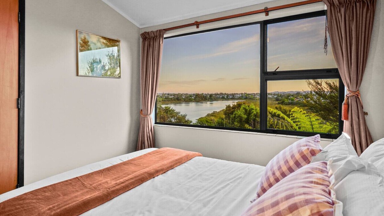 Photo of Bedroom in West Harbour
