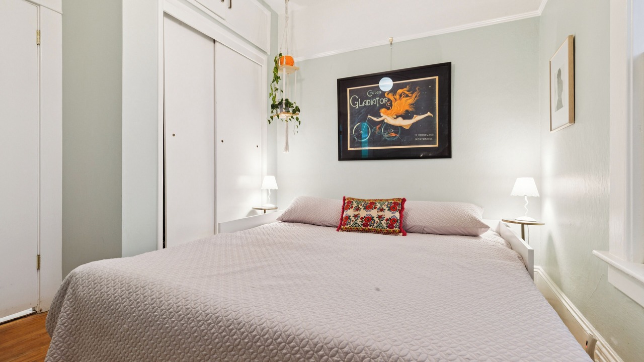 Photo of Bedroom in Johns Landing