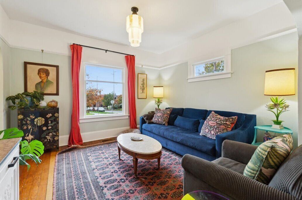Photo of Livingroom in Johns Landing