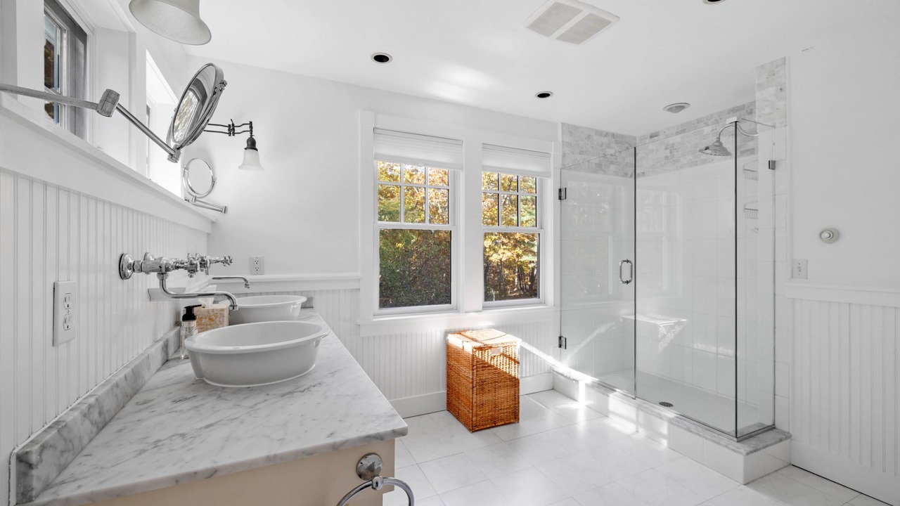 Photo of Others in Fortunes Rocks