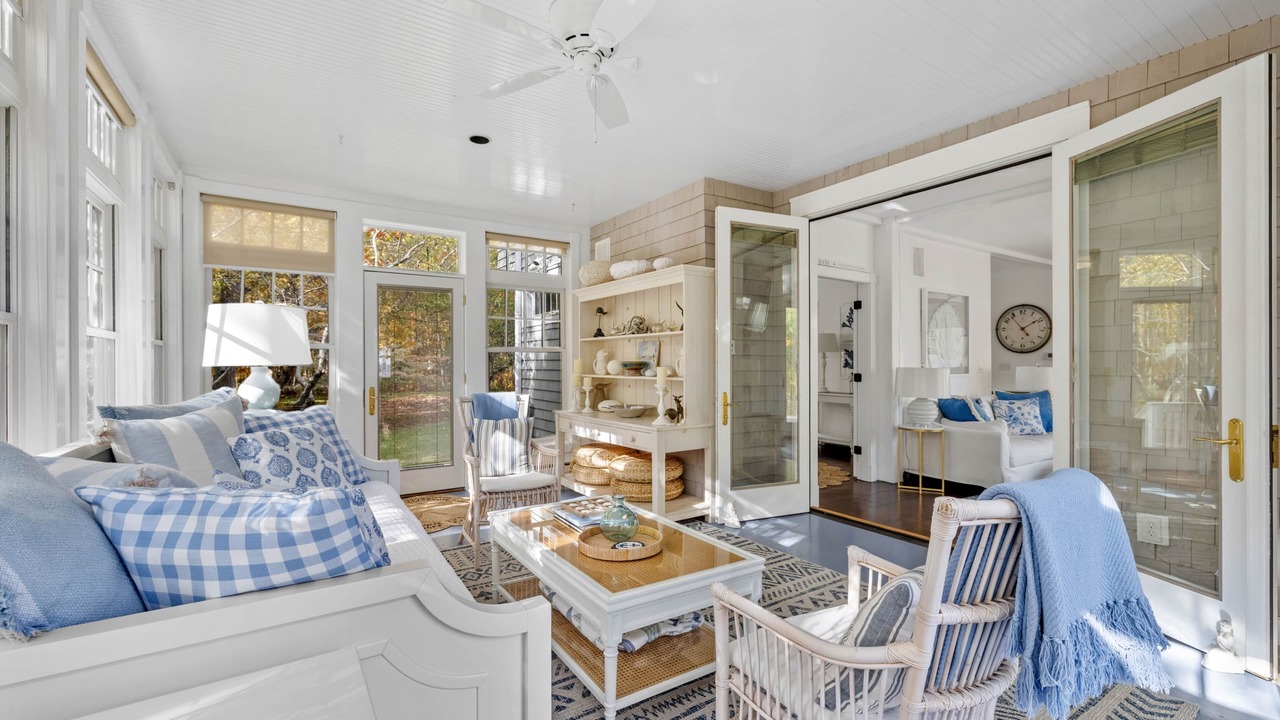 Photo of Bedroom in Fortunes Rocks
