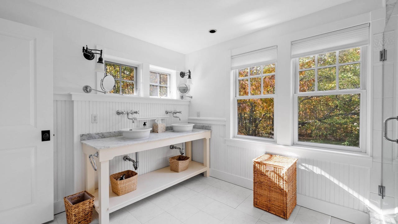 Photo of Others in Fortunes Rocks