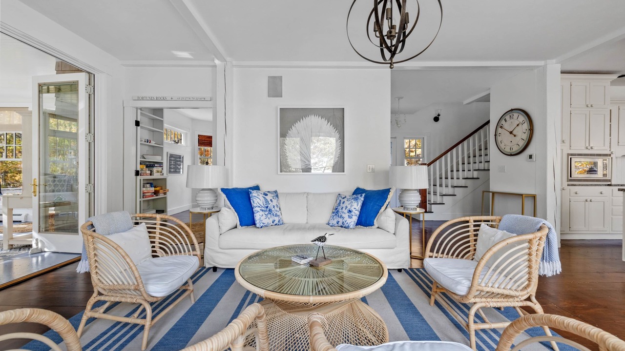 Photo of Livingroom in Fortunes Rocks