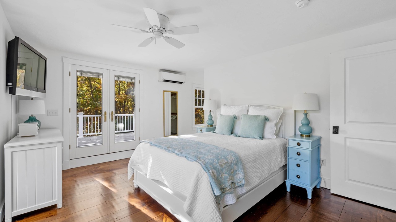 Photo of Others in Fortunes Rocks