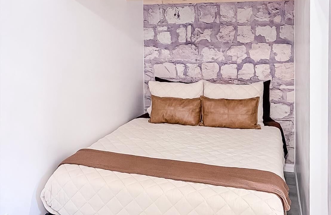 Photo of Bedroom in Candler