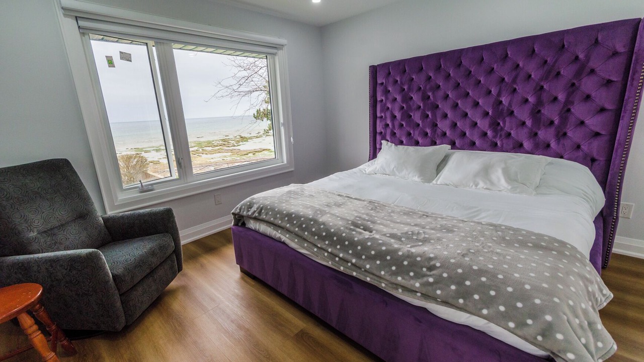 Photo of Bedroom in Port Colborne