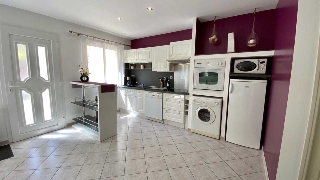 Photo of Kitchen in Roquefort-des-Corbieres