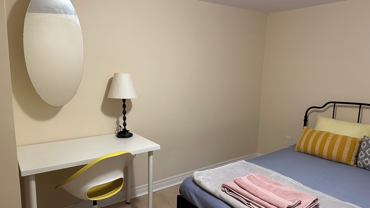 Photo of Bedroom in Newtonbrook