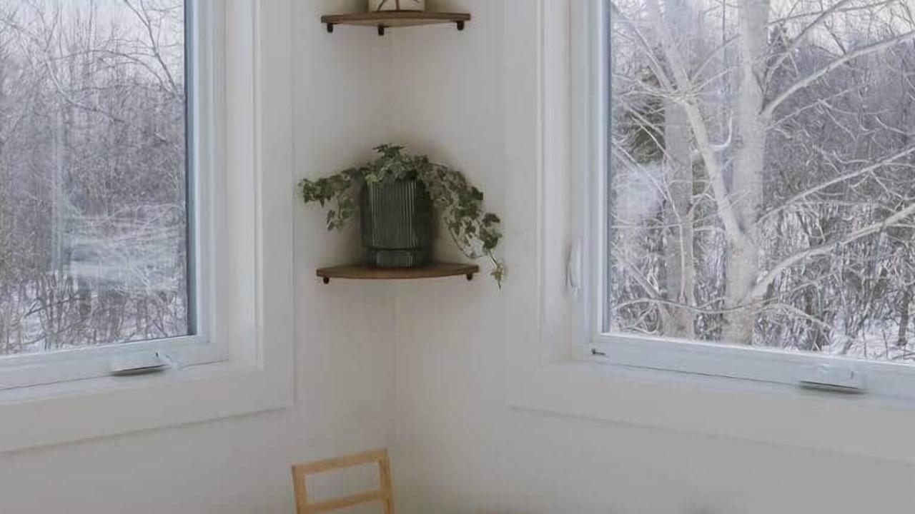 Photo of Bathroom in Central Hainesville