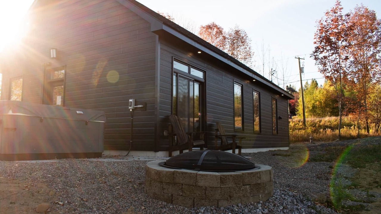 Photo of Livingroom in Central Hainesville