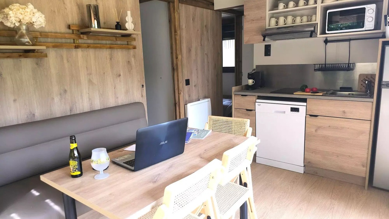 Photo of Others in Douville