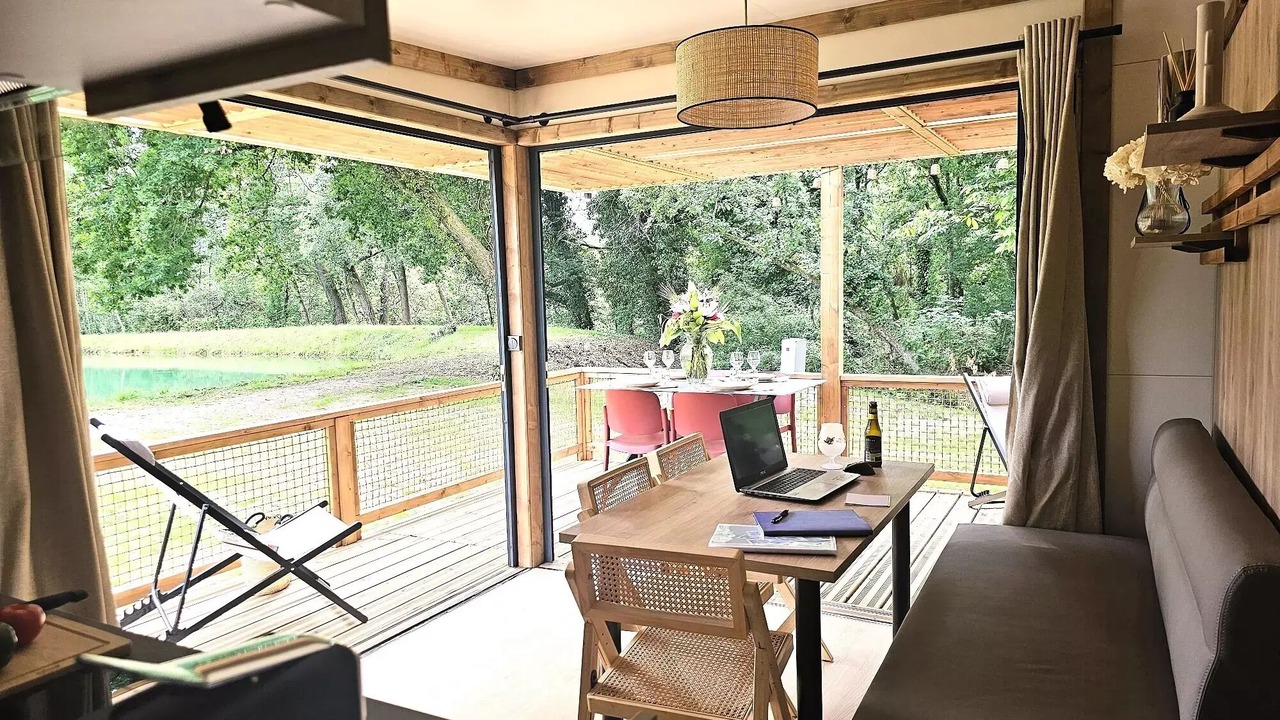 Photo of Others in Douville