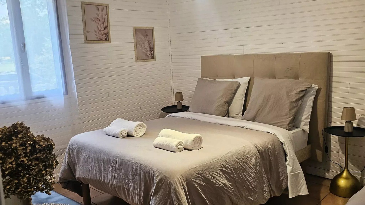 Photo of Bedroom in Douville