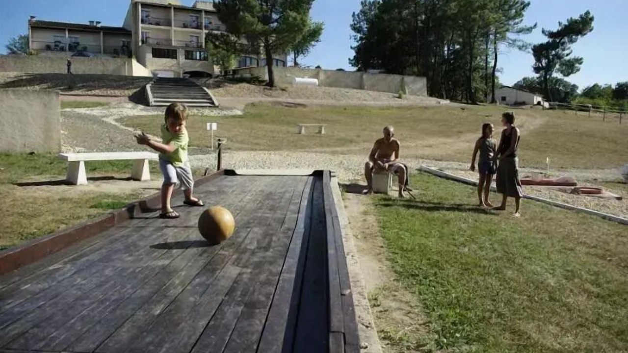 Photo of Outdoor in Douville