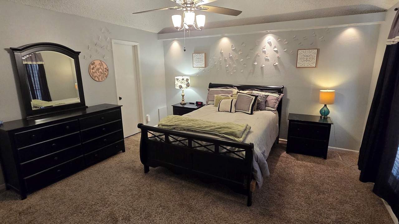 Photo of Bedroom in Pearland