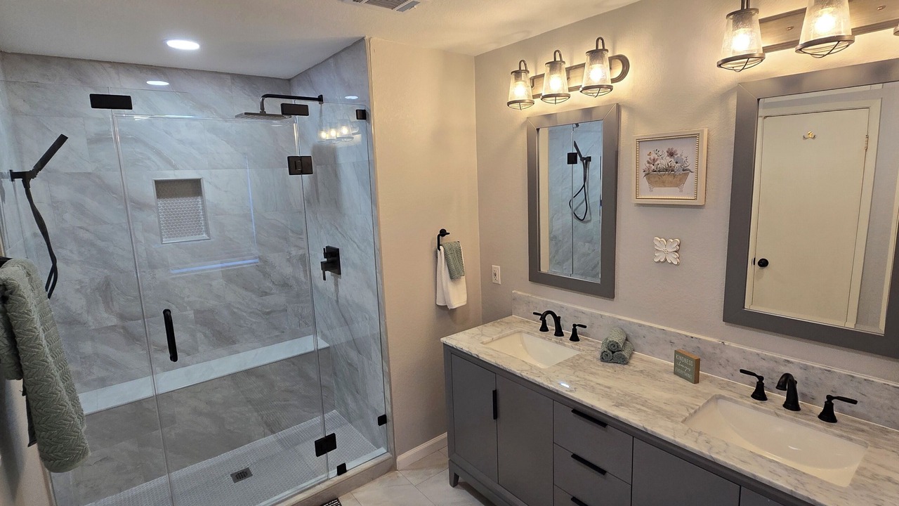 Photo of Bathroom in Pearland