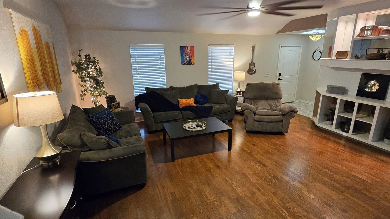 Photo of Bedroom in Pearland