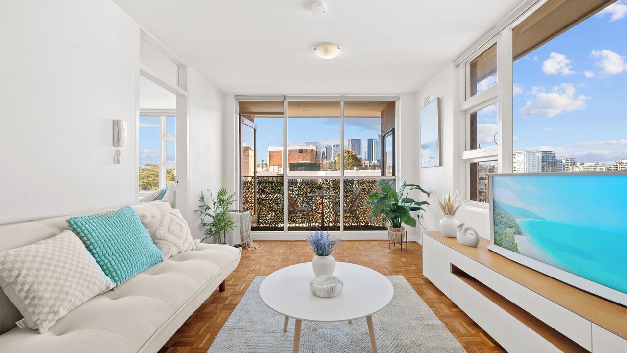 Photo of Livingroom in McMahons Point