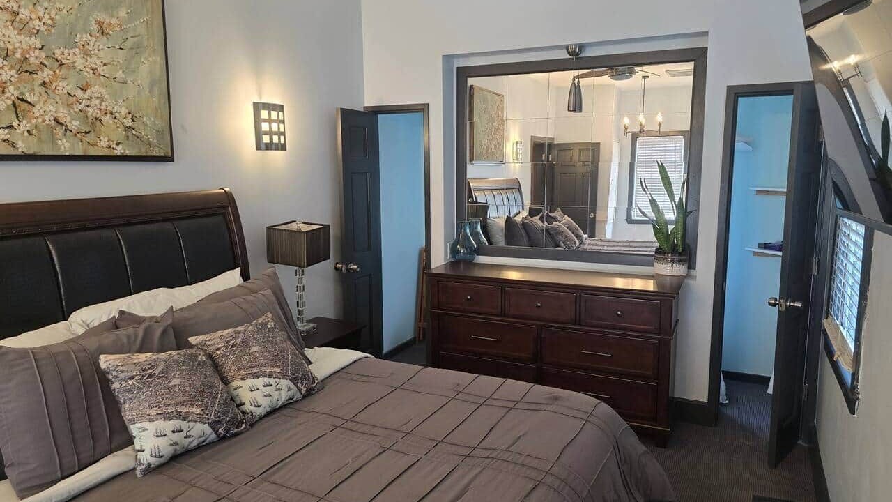 Photo of Bedroom in Dixon Park