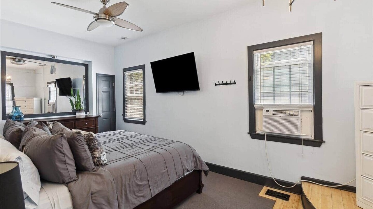 Photo of Bedroom in Dixon Park