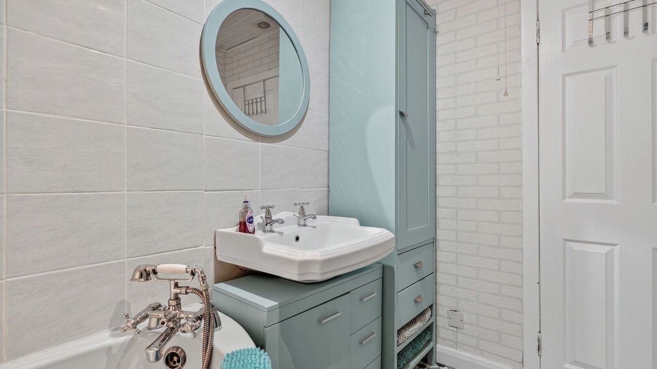 Photo of Bathroom in Largs