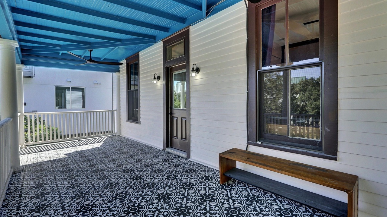 Photo of Patio Balcony in West End