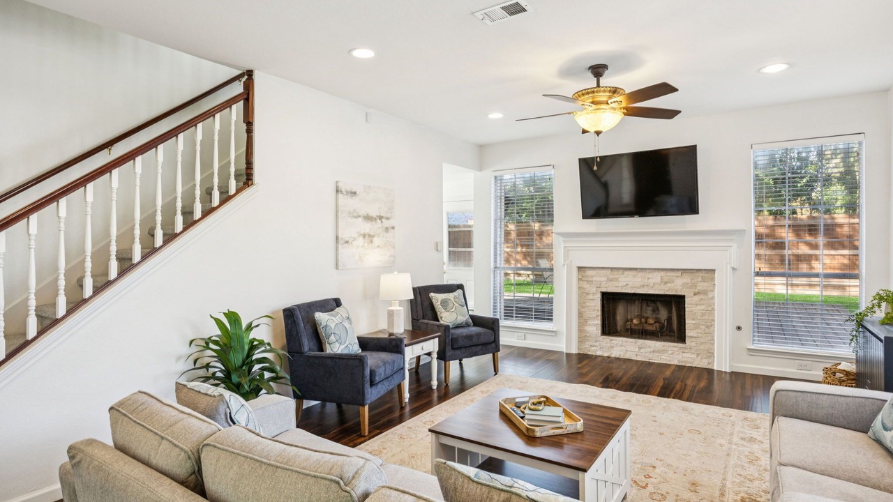 Photo of Livingroom in Grapevine