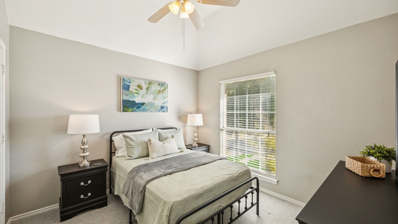 Photo of Bedroom in Grapevine