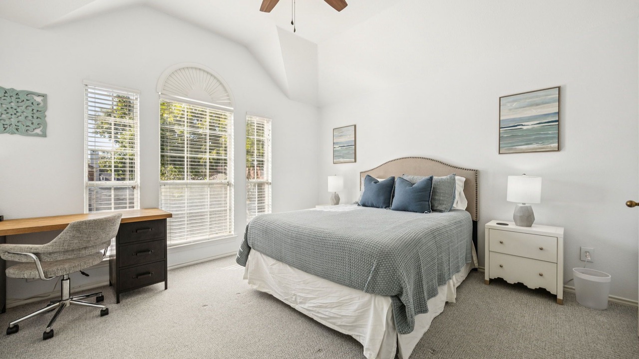 Photo of Bedroom in Grapevine
